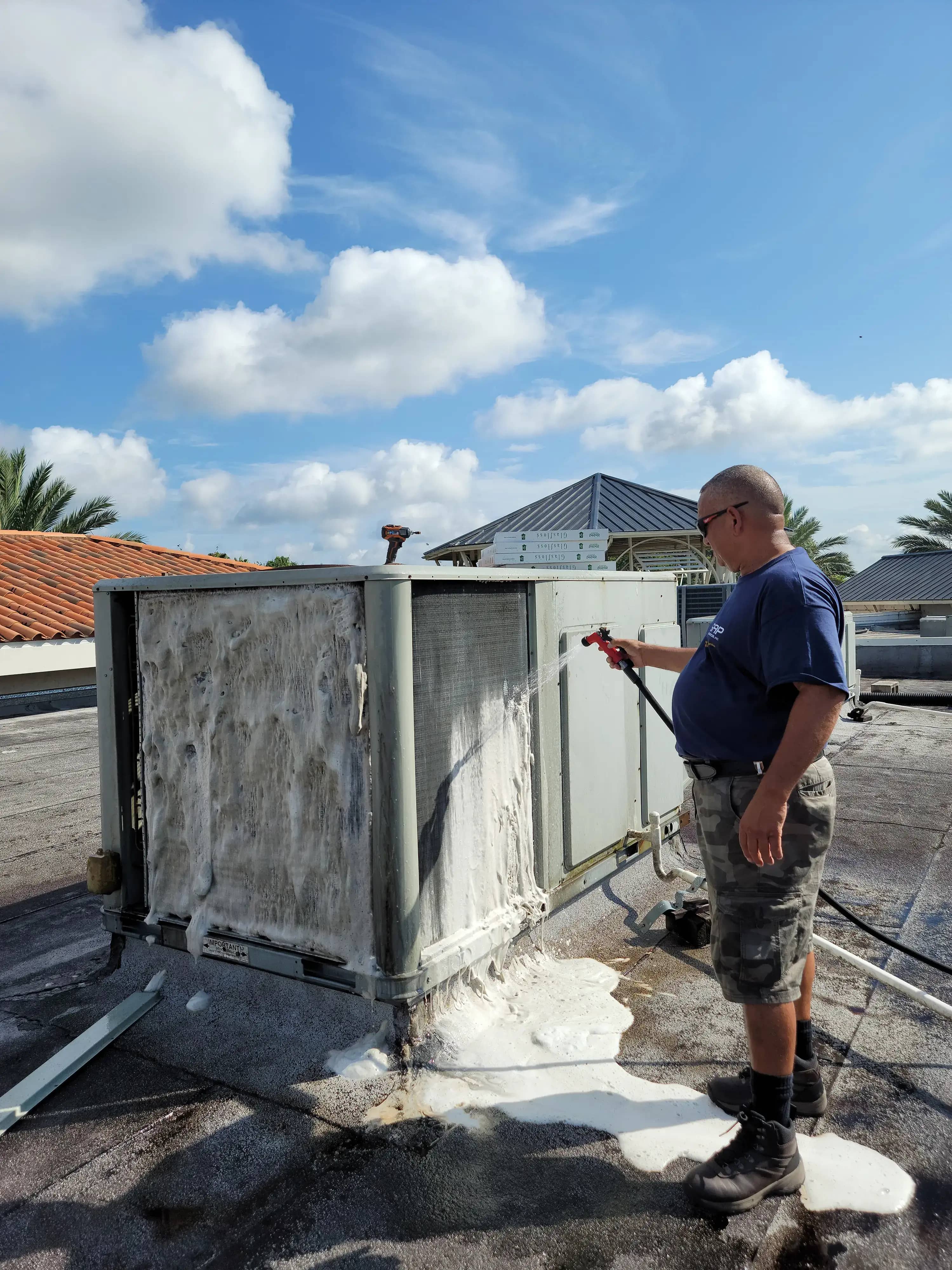 AC maintenance technician